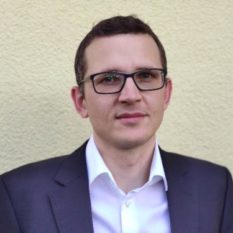 Dr. Johannes Bader
